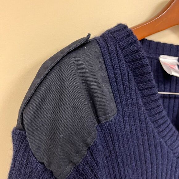 The woolly Pully 100 % thick wool sweater. Size L/XL - Picture 2 of 4